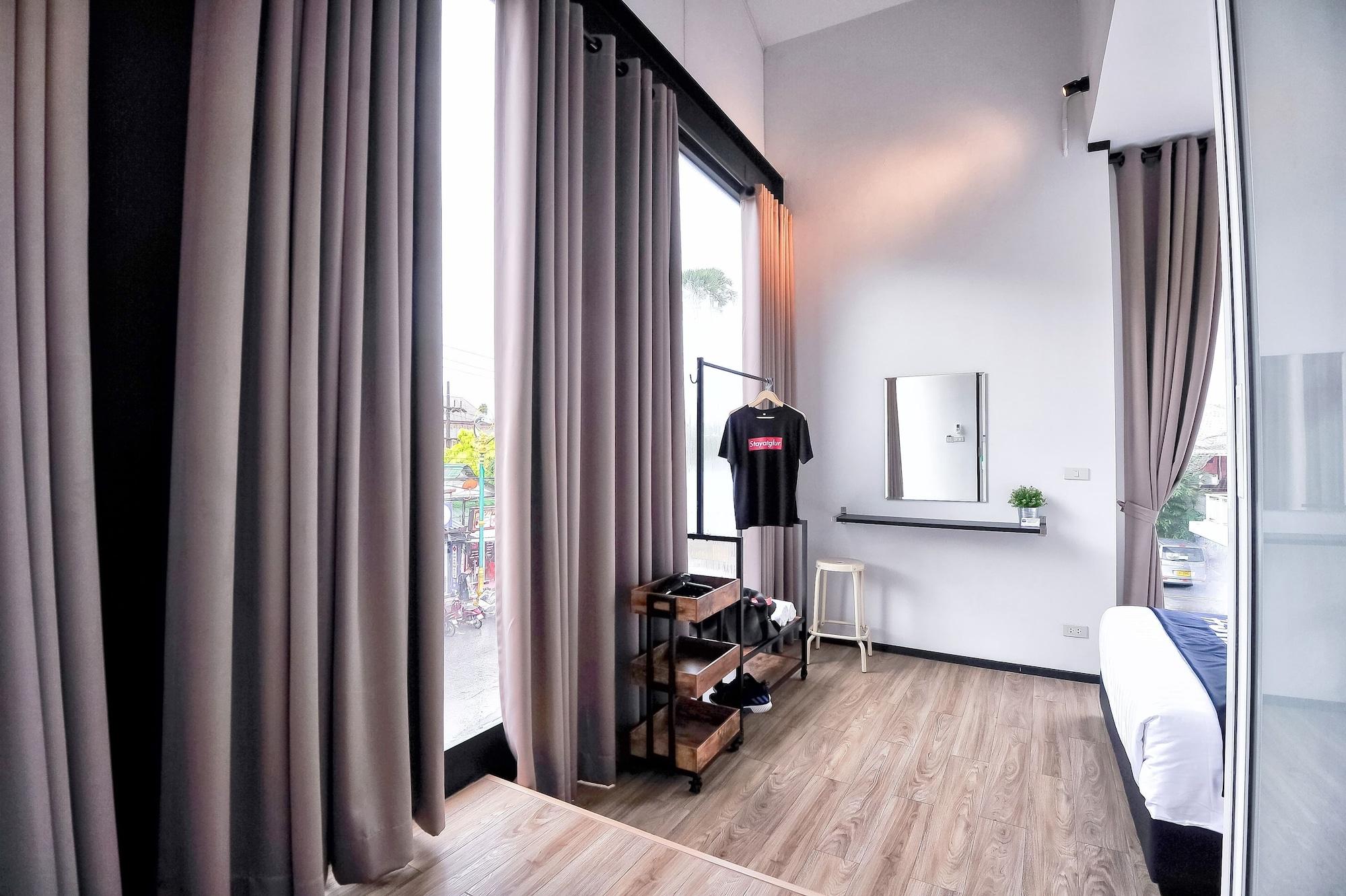 โรงแรม เกลอ ภูเก็ต ป่าตองบีช 3*