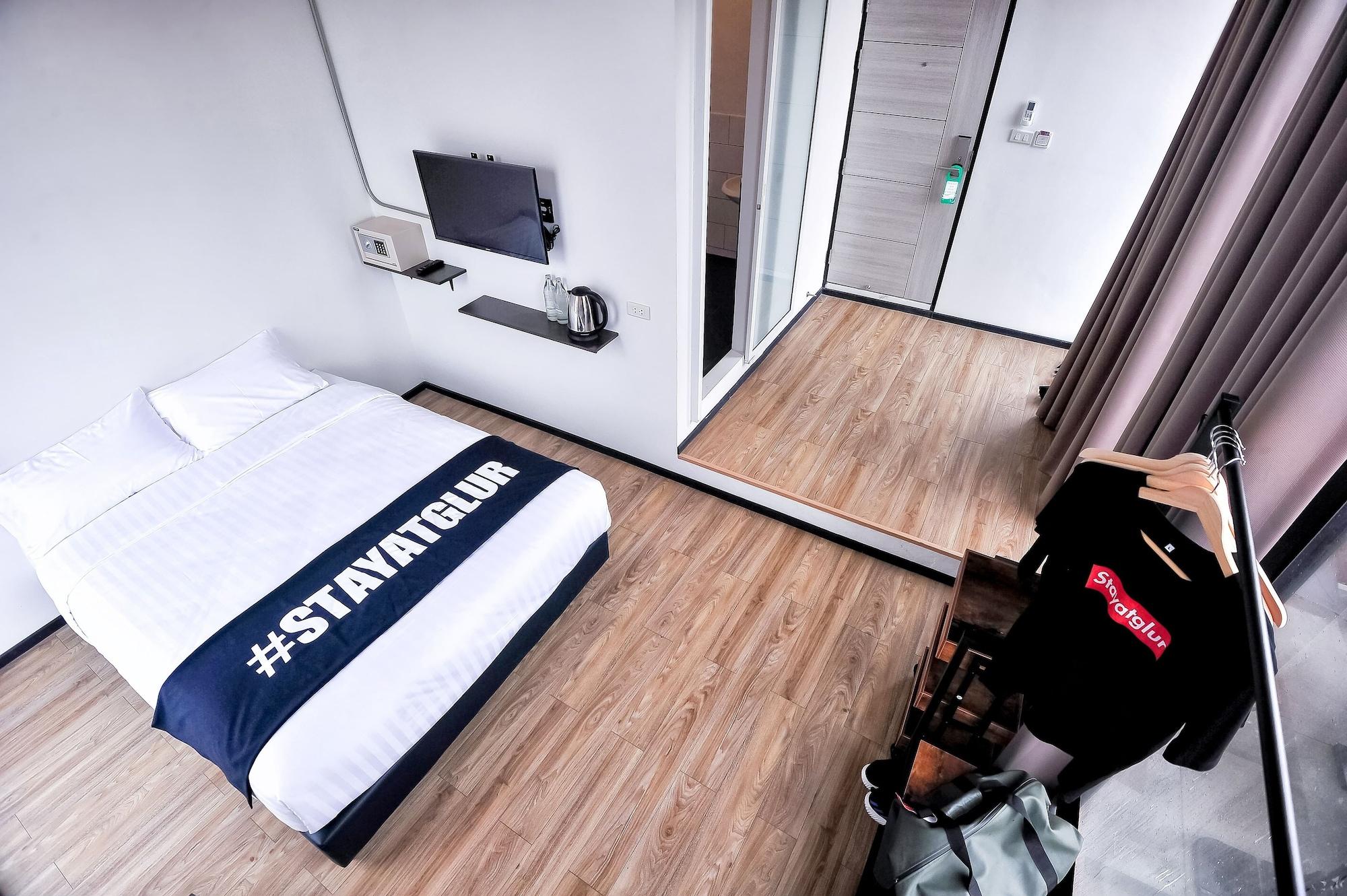 โรงแรม เกลอ ภูเก็ต ป่าตองบีช 3*